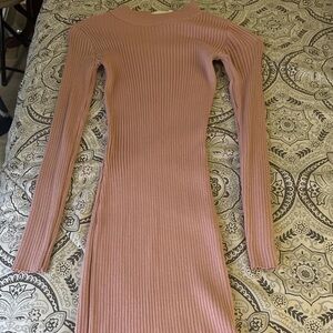 Elegant Pink Ribbed Knit Dress